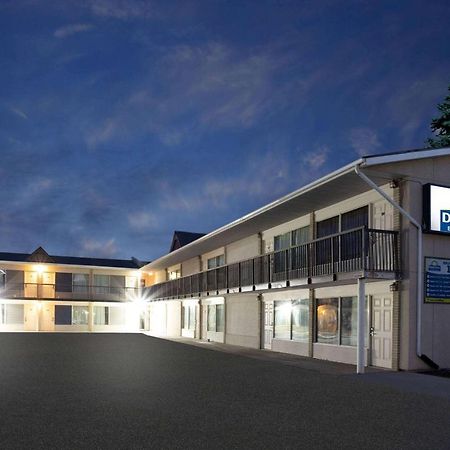 Days Inn By Wyndham Birch Run Exteriér fotografie