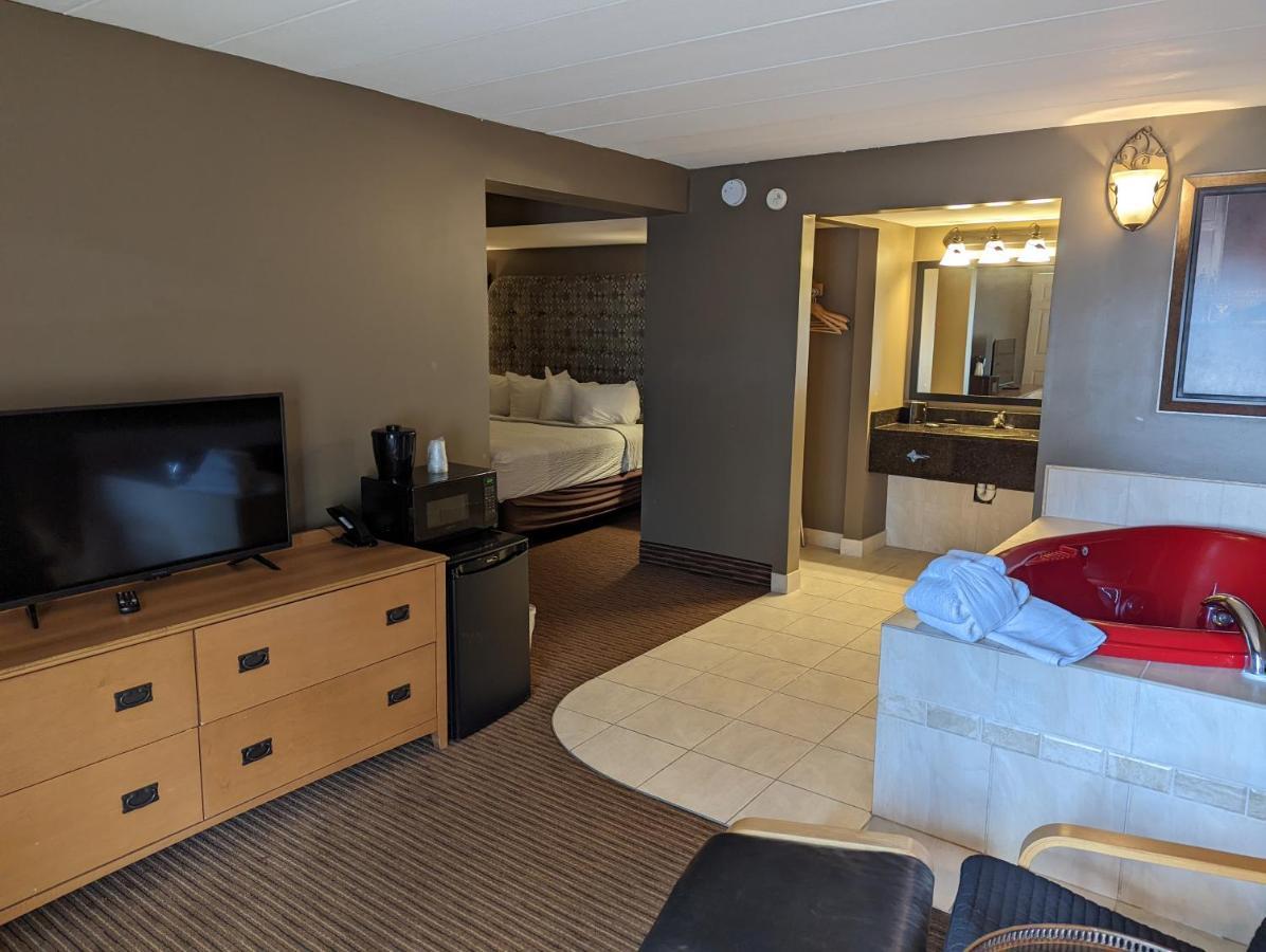 Days Inn By Wyndham Birch Run Exteriér fotografie